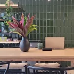Apartamento 1Br En El Corazon De Barranco Con Ac Y Garaje Incluido