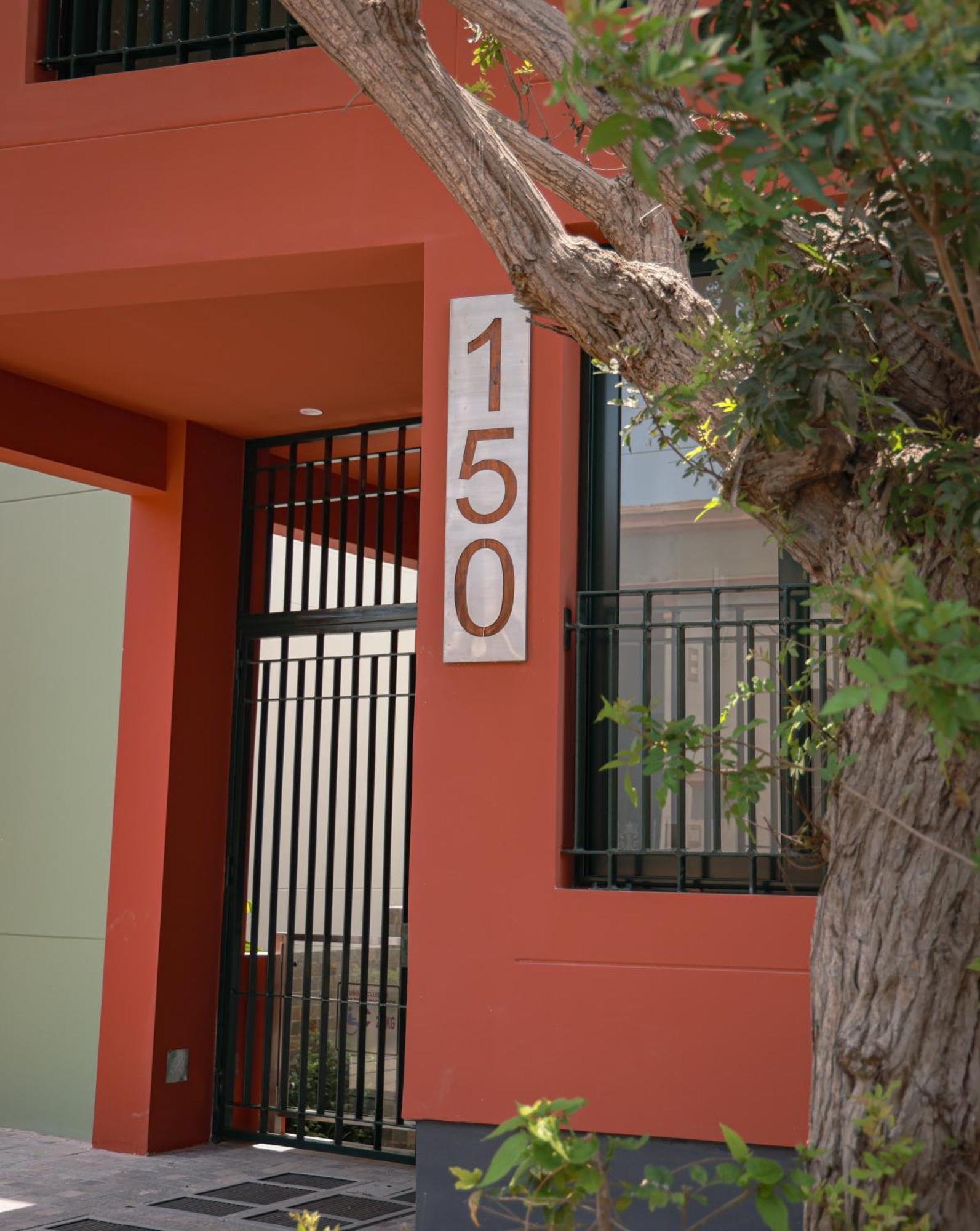 1br En El Corazon De Barranco Con Ac Y Garaje Incluido *